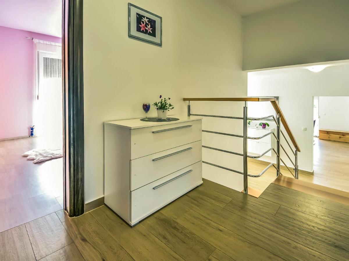 Holiday Home Anić Smilcic Zewnętrze zdjęcie